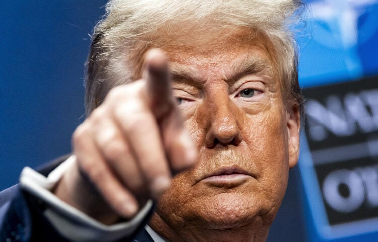 Ο Ντόναλντ Τραμπ μιλά σε συνέντευξη Τύπου μετά τη Σύνοδο Κορυφής του ΝΑΤΟ στη Χάγη της Ολλανδίας, 25 Ιουνίου 2025 (φωτ.: EPA / Remko de Waal)