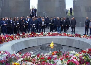 Στιγμιότυπο από τη ζωντανή μετάδοση του προσκυνήματος (πηγή: youtube / 24TV)