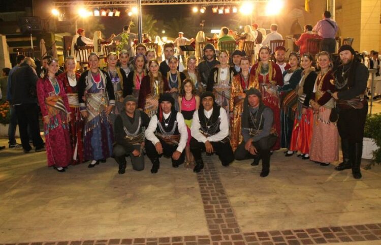 (Φωτ.: Facebook/Χορευτικός Όμιλος Ποντίων «Σέρρα»)