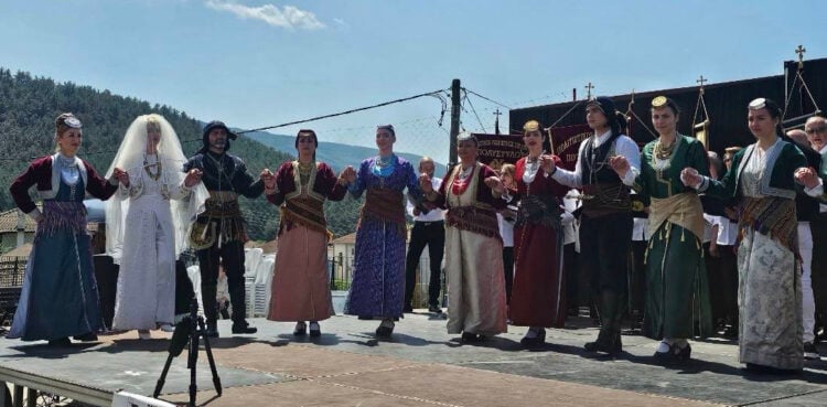 (Φωτ.: facebook / Λέσχη Ποντίων Ν. Καβάλας)