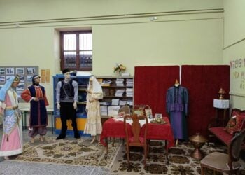 (Φωτ.: facebook.com/Ένωση Μικρασιατών Λαμίας)