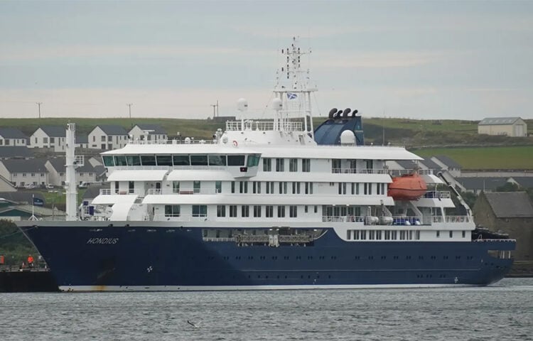 Το κρουαζιερόπλοιο «MV Hondius» (φωτ. αρχείου: marinetraffic.com / Christopher Irvine)