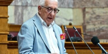 Ο Νικήτας Κακλαμάνης στην εκδήλωση μνήμης για τη Γενοκτονία των Ποντίων στην Αίθουσα Γερουσίας της Βουλής (φωτ.: Τατιάνα Μπόλαρη/ EUROKINISSI)