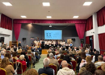 Στιγμιότυπο από την εκδήλωση του 4ου Γυμνασίου Χαλανδρίου, Πέμπτη 7 Μαΐου 2026 (φωτ.: Facebook / 4ο Γυμνάσιο Χαλανδρίου)