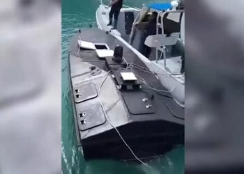 Στιγμιότυπο από ένα από τα βίντεο με το ουκρανικής κατασκευής θαλάσσιο drone