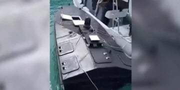 Στιγμιότυπο από ένα από τα βίντεο με το ουκρανικής κατασκευής θαλάσσιο drone