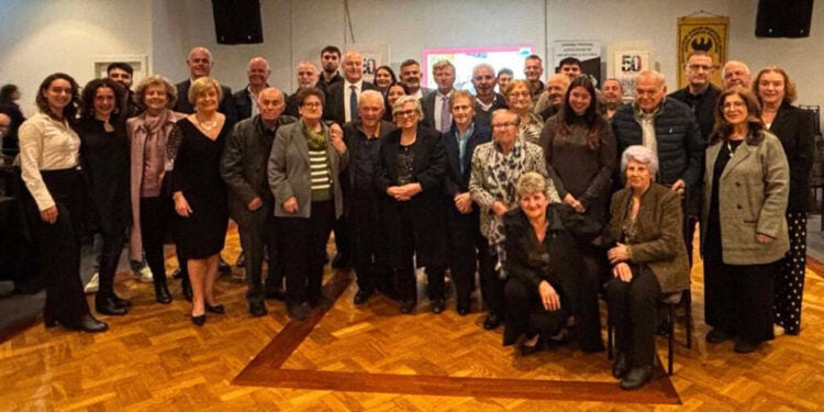 Πόντιοι κάθε ηλικίας γιορτάζουν τα 50χρονα της Ποντιακής Εστίας Μελβούρνης