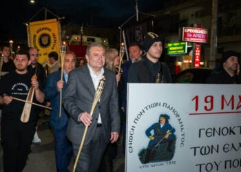 O Ιγνάτιος Καϊτεζίδης στην πορεία μνήμης για τα 107 χρόνια από τη Γενοκτονία των Ποντίων, Τρίτη 19 Μαΐου 2026 (φωτ.: Δήμος Πυλαία-Χορτιάτη)
