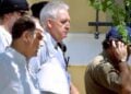 Ο Αλέξανδρος Γιωτόπουλος οδηγείται στο γραφείο του εισαγγελέα για απολογία, 23 Ιουλίου 2002 (φωτ.: ΑΠΕ-ΜΠΕ / Συμέλα Παντζαρτζή)