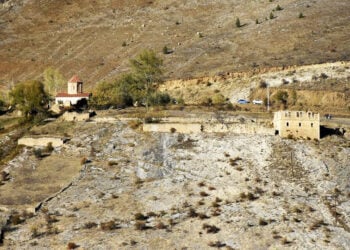 Αυτό αντικρίζει σήμερα ο επισκέπτης στην Ίμερα, από την άλλοτε γυναικεία μονή, γνωστή και ως Γήμερας Αγιάννες (φωτ.: gumuskoza.com.tr)