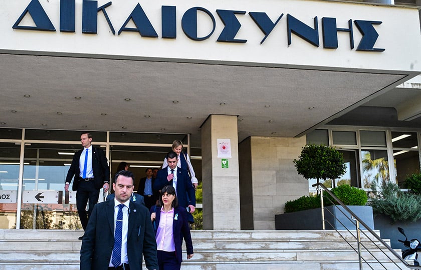 H Λάουρα Κοβέσι βγαίνει από το υπουργείο Δικαιοσύνης, Τετάρτη 22 Απριλίου 2026 (φωτ.: EUROKINISSI / Τατιάνα Μπόλαρη)