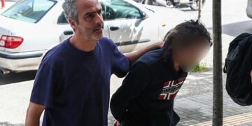 Από την προσαγωγή των συλληφθέντων στον εισαγγελέα (φωτ.: EUROKINISSI / Νάσος Σιμόπουλος)