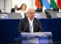 Ο Γιάννης Μανιάτης απευθύνεται στην ολομέλεια του Ευρωπαϊκού Κοινοβουλίου, 29 Απριλίου 2026 (πηγή: multimedia.europarl.europa.eu)