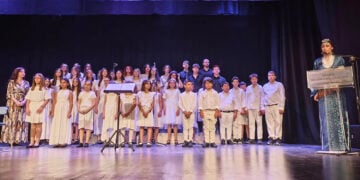 Στιγμιότυπο από την εκδήλωση του Δήμου Νεάπολης-Συκεών για τα 107 χρόνια από τη Γενοκτονία των Ποντίων. Σάββατο 16 Μαΐου 2026 (φωτ.: Facebook / Katerina Tsoukala)