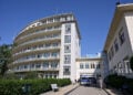 Το Νοσοκομείο ΚΑΤ, όπου νοσηλευόταν σε κρίσιμη κατάσταση η 17χρονη (EUROKINISSI / Μιχάλης Καραγιάννης)