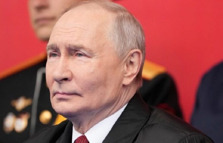 (Φωτ.: ertnews.gr/AP Photo/Pavel Bednyakov, Pool)