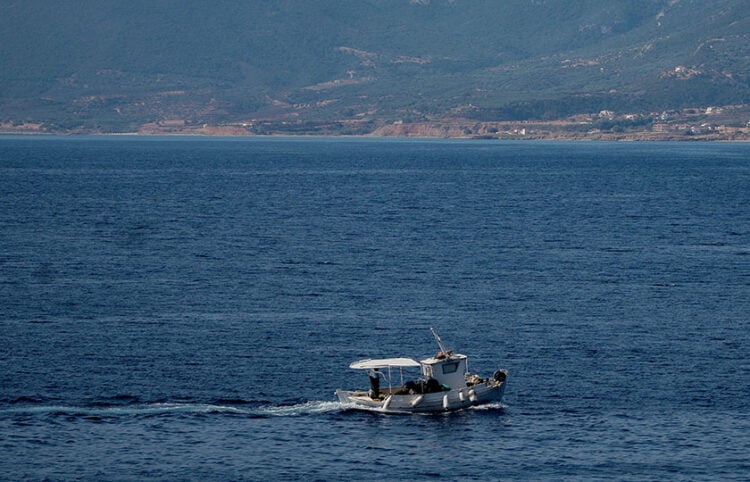 Αλιευτικό σκάφος (φωτ.: EUROKINISSI / Αντώνης Νικολόπουλος)