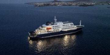 To ολλανδικό κρουαζιερόπλοιο MV Hondius. (φωτ.: ertnews.gr/AFP)