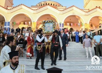 (Φωτ.: Facebook/Ένωση Ποντίων Γλυφάδας/ΑΡΧΩΝ)