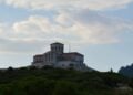 Ο Ιερός Ναός του Αγίου Ευγενίου στα Πετρωτά Ροδόπης (φωτ.: Ιερά Μητρόπολη Μαρωνείας και Κομοτηνής)