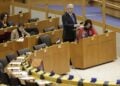 Ο Δημήτρης Αβραμόπουλος, όταν ήταν Επίτροπος Μετανάστευσης, Εσωτερικών Υποθέσεων και Ιθαγένειας στην ΕΕ, τον Νοέμβριο 2019 (φωτ.: EPA/OLIVIER HOSLET)