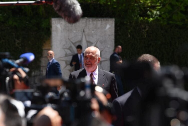 Ο πρωθυπουργός της Αλβανίας Έντι Ράμα στη σύνοδο κορυφής ΕΕ-Δυτικών Βαλκανίων στο Τίβατ του Μαυροβουνίου, στις 5 Ιουνίου 2026 (φωτ.: EPA/BORIS PEJOVIC)