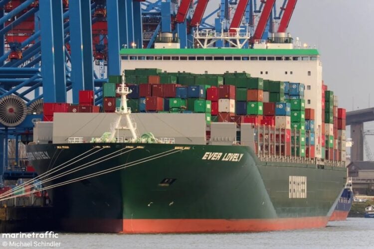 (Πηγή: marinetraffic.com)