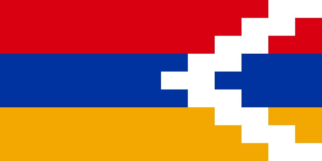 Η σημαία της Δημοκρατίας του Αρτσάχ (φωτ.: commons.wikimedia.org)