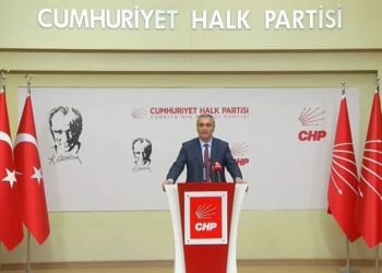 Ο Μουσλίμ Σαρί, εκπρόσωπος του Κεμάλ Κιλτσντάρογλου (πηγή: youtube.com/@chpgenelmerkezi)