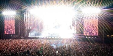 Στιγμιότυπο από τη συναυλία στο Release Athens Festival (φωτ.: allwyn.gr)