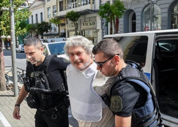 Μεταγωγή του 55χρονου Ελληνοαυστραλού Τζέιμς Δαλαμάγκα στα δικαστήρια της Πάτρας, Δευτέρα 8 Ιουνίου 2026 (φωτ.: EUROKINISSI / Ανδρέας Αλεξόπουλος)