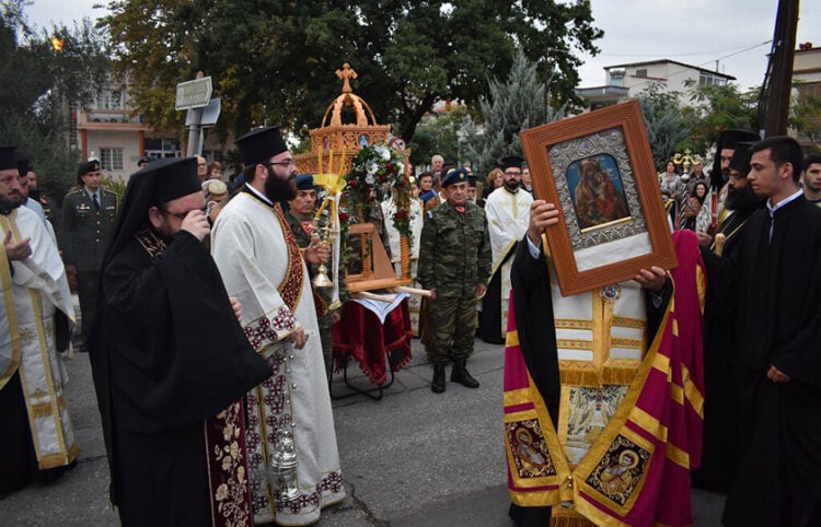 H εικόνα της Παναγίας Γουμερά μεταφέρεται στη Μητρόπολη Μαρωνείας και Κομοτηνής, τον Σεπτέμβριο του 2018 (φωτ.: Flickr / Ι. Μ. ΜΑΡΩΝΕΙΑΣ Ι.Μ.Μ.)