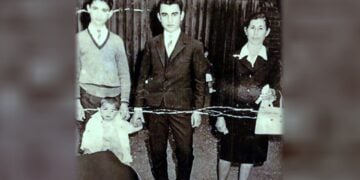 Η Ευσταθία Σπυροπούλου με τους τρεις γιους της στη Μελβούρνη το 1964 (φωτ.: Museums Victoria/CC BY)