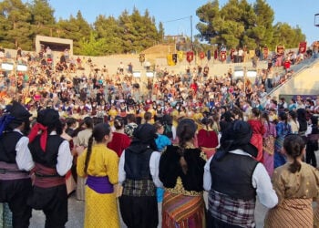 Στιγμιότυπο από το 7ο Παιδικό Φεστιβάλ Χορών, στην Ευκαρπία Θεσσαλονίκης, Κυριακή 7 Ιουνίου 2026 (φωτ.: Facebook / Katerina Bili)