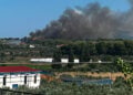 Καπνός από τη φωτιά στον Άγιο Δημήτριο Κορινθίας, Τρίτη 30 Ιουνίου 2026 (φωτ.: Facebook / Εποχικοί Πυροσβέστες)