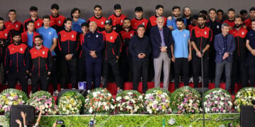 Η εθνική ομάδα ποδοσφαίρου του Ιράν κατά τη διάρκεια τελετής αποχαιρετισμού στην Τεχεράνη, στις 13 Μαΐου 2026, ενόψει της συμμετοχής της στο Μουντιάλ 2026 (φωτ.: EPA / Abedin Taherkenareh)