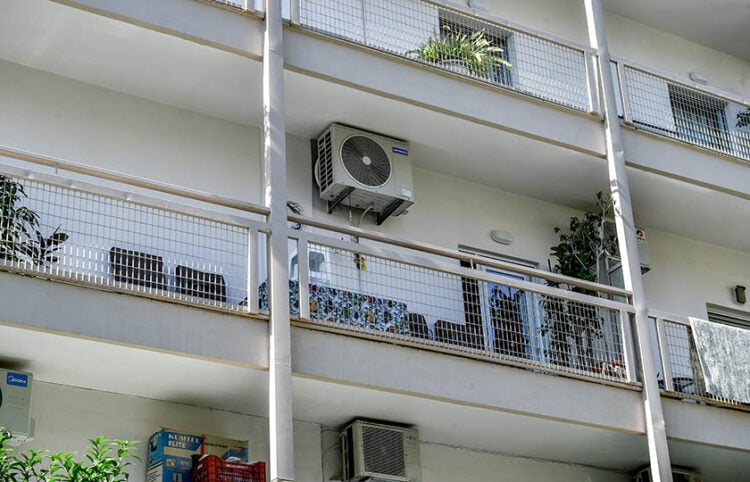 Το διαμέρισμα της οικογένειας όπου η 39χρονη δολοφονήθηκε από τον σύζυγό της, στην Καλαμάτα.  Δευτέρα 1 Ιουνίου 2026 (φωτ.:  EUROKINISSI / Νικήτας Κώτσιαρης)