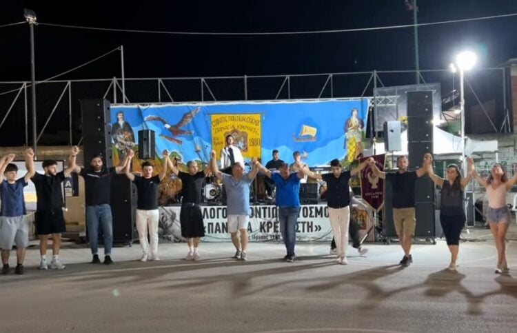 (Φωτ.: Facebook/Σύλλογος Ποντίων Ευόσμου «Παναγία Κρεμαστή»)