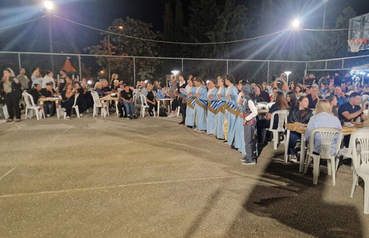 (Φωτ.: facebook / Σύλλογος Ποντίων Κρυονερίου «Ο Ακρίτας»)