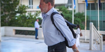 O Δημήτρης Λιγνάδης προσέρχεται στο Μικτό Ορκωτό Εφετείο Αθηνών, Παρασκευή 5 Ιουνίου 2026 (φωτ.: EUROKINISSI / Σωτήρης Δημητρόπουλος)