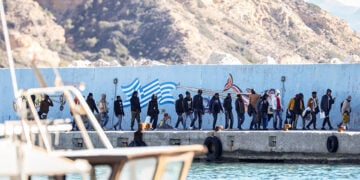 Μετανάστες στην Αγία Γαλήνη Ρεθύμνου, Παρασκευή 19 Δεκεμβρίου 2025 (φωτ.: ΕUROKINISSI / Στέφανος Ραπάνης)