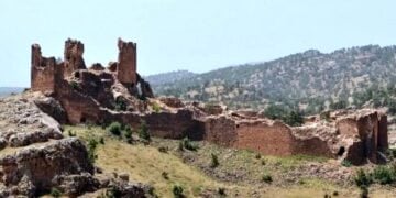 Άποψη του ιστορικού συριακού ορθόδοξου μοναστηριού Mor Abhay, γνωστού και ως Beth Mancam, ενός σημαντικού πνευματικού και θρησκευτικού κέντρου της χριστιανικής παράδοσης της Μεσοποταμίας (φωτ.: syriacpress.com)