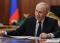 (Φωτ.: ertnews.gr/ Mikhail Metzel/Sputnik, Kremlin Pool Photo via AP)