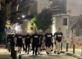 Μέλη του Ρουβίκωνα σε «αντισιωνιστική περιπολία» στη Θεσσαλονίκη, προς την Πλατεία Μαβίλη. Σάββατο 27 Ιουνίου (φωτ.: Facebook / Ρουβίκωνας)