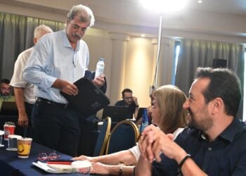 Έκτακτη Συνεδρίαση της Κεντρικής Επιτροπής του ΣΥΡΙΖΑ ΠΣ. Σάββατο 18 Ιουλίου 2026.  (φωτ.: ΤΑΤΙΑΝΑ ΜΠΟΛΑΡΗ/EUROKINISSI)