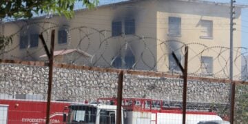 Πυρκαγιά στις φυλακές Κορυδαλλού (φωτ.: ΔΑΝΑΗ ΔΑΥΛΟΠΟΥΛΟΥ/ EUROKINISSI)