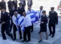 Εξόδιος Ακολουθία του αξιωματικού της Πυροσβεστικής Κωνσταντίνου Λαιμοδέτη στο Αγρίνιο, που έπεσε εν ώρα καθήκοντος κατά τη διάρκεια της επιχείρησης κατάσβεσης της φωτιάς στο Γύθειο (φωτ.: ΓΙΩΡΓΟΣ ΔΕΡΒΙΣΗΣ/ EUROKINISSI)