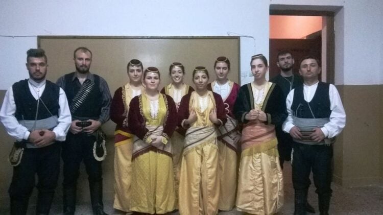 (Πηγή: facebook.com/ Ποντιακός Πολιτιστικός Σύλλογος Μικρού Δάσους)