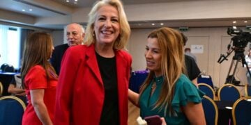 Εικόνα από την έκτακτη συνεδρίαση της Κεντρικής Επιτροπής του ΣΥΡΙΖΑ - ΠΣ (φωτ.: Τατιάνα Μπόλαρη/EUROKINISSI)