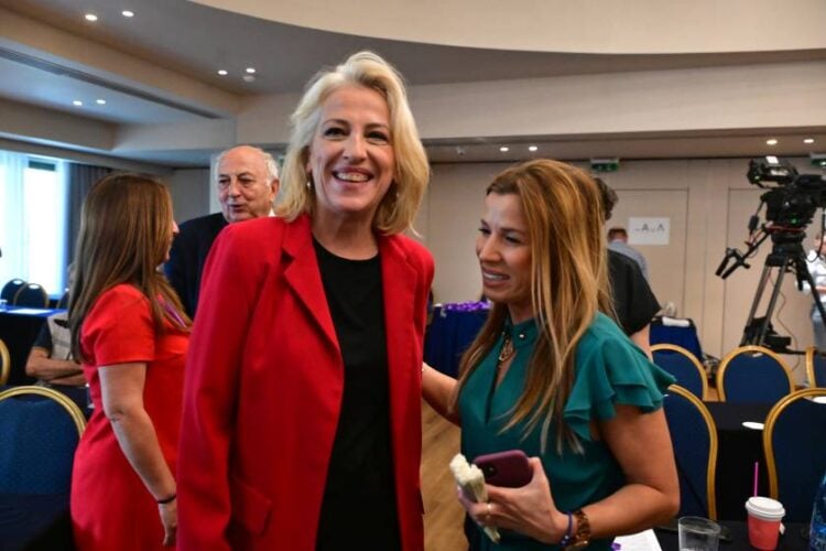 Εικόνα από την έκτακτη συνεδρίαση της Κεντρικής Επιτροπής του ΣΥΡΙΖΑ - ΠΣ (φωτ.: Τατιάνα Μπόλαρη/EUROKINISSI)